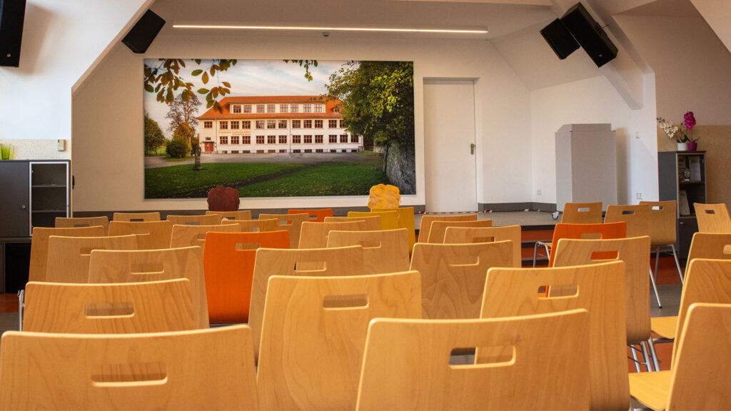 Friedrich-Ludwig-Jahn Grundschule Leuna - Aula Bühne